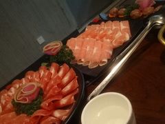 -重庆爽翻天老火锅(临平万达广场店)