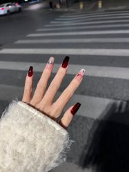 -UGIRL有个美甲