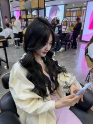 -藤野造型烫染·漂发