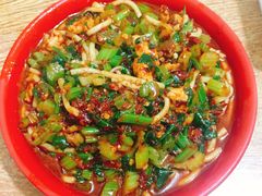 -玲玲米粉·新疆现炒米粉(大十字总店)