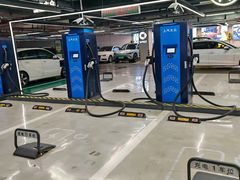 -静安大融城·停车场