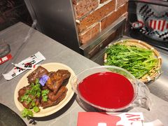 -生活如沸·顺德水牛奶火锅(大学路店)