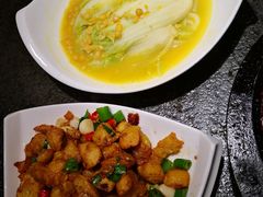 -万重锦·人文川菜馆(骡马市店)