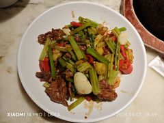 -绿茶餐厅(龙湖星悦荟店)