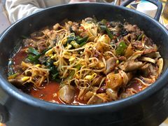 辣炒牛杂锅-屋里家延边朝鲜族冷面(南园店)