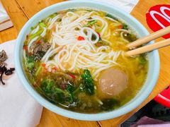 -全家福米线