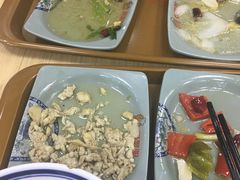 -峰味香.酱香米线.黄焖鸡(定西路店)
