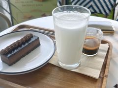 -LAVAZZA拉瓦萨咖啡(上海金融街店)