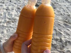 -Jonah's Fruit Shake & Snack Bar