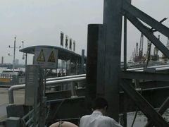 -鱼珠码头(轮渡站)
