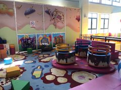 -蒙特利亲子乐园