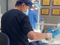 -上海仁爱医院口腔科 · 种植
