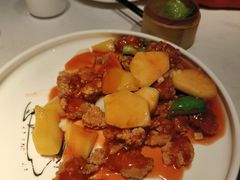 菠萝咕咾虾球-避风塘·老港味餐厅(虹口龙之梦店)