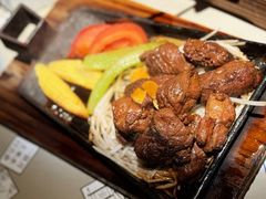 -穹六人间 people 6(岳阳路店)