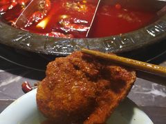 -红九格老火锅(三峡广场店)