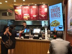 -The Habit Burger Grill 哈比特汉堡(爱琴海店)