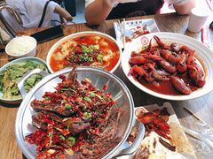 -叶派龙虾•招牌香辣蟹·海鲜(中海国际店)