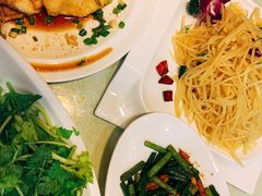 -东四民芳餐厅(世茂工三店)