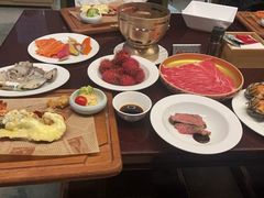 -朗丽兹自助餐厅