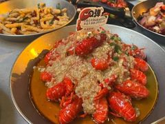 -巴厘龙虾·榜首油焖大虾(音乐学院·沿江酒馆店)