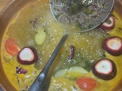 -洱火云南酸菜牛肉火锅(石景山当代商城店)