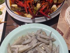 -老街烧烤大排档·地道湖北菜·龙虾馆(汉口火车站店)