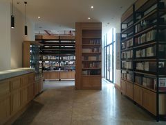 -简屋书店