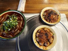 -拈签一笑黄牛肉辣卤串串
