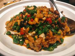 紫苏香辣牛蛙-凤凰湘语·湘粤鲜融(浦东旗舰店)