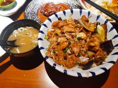-有喜屋·烧鸟·居酒屋(周浦万达店)