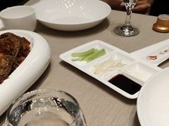 -凤凰园烤鸭店·唐山菜·传承花椒肉(老唐丰路店)