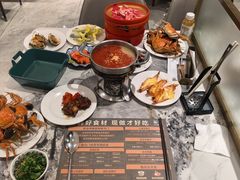 -金马门国际美食百汇(珞喻路店)