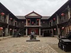-清风小镇闯关东影视基地