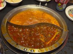 -沸炉重庆老火锅(军事博物馆店)