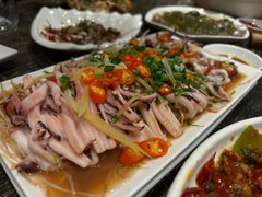 香葱鱿鱼-慢鼓海鲜小馆Mangoo Bistro(交子大道店)