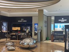 -亨吉利世界名表中心(华润万象城店)