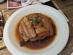 -九转小磨·非遗东北菜(万达广场店)