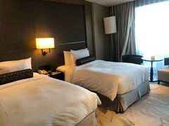 -上海滴水湖皇冠假日酒店