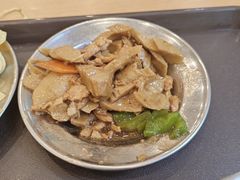 -华中科技大学东三学生食堂