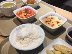 -老乡鸡(上海白玉兰广场店)