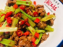 小炒黄牛肉-湘江红·湖南招牌菜(莲花南路店)