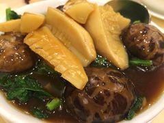 双菇扒豆苗-镛记酒家