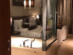 -西双版纳融创皇冠假日度假酒店