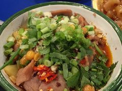 -马路边边串串香形象店(磐石路店)