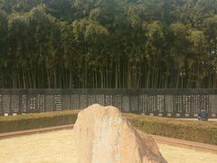 -上海市龙华烈士陵园