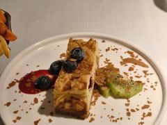 -春树下·树屋花房西餐厅(罍街AS1980店)