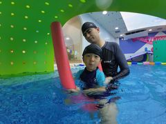 -龙格亲子游泳·水育早教运动中心(龙湾天街店)