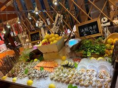 -松山湖凯悦酒店·Café自助餐厅·周末火舞秀表演