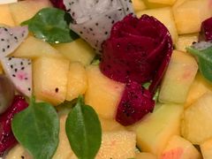 -巧克力渔家.小船海鲜胶东菜(万平口店)