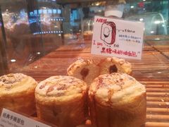 黑糖味奶油面包-PARIS BAGUETTE巴黎贝甜(西站食宝街店)